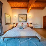 Antea For 10 People Near Barban With Heated Pool 75 M2 - Wellness & Large Garden - Full Service Villa *