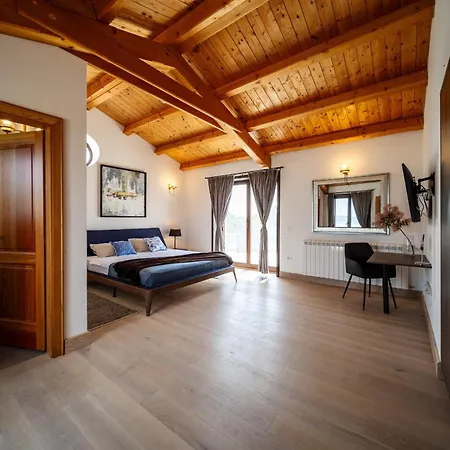 Villa Antea For 10 People Near Barban With Heated Pool 75 M2 - Welness & Large Garden *