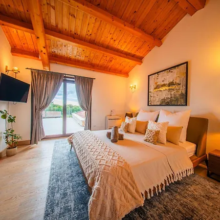 Villa Antea For 10 People Near Barban With Heated Pool 75 M2 - Welness & Large Garden Hrboki