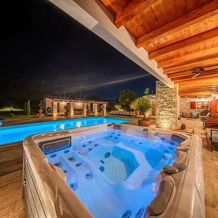 Antea For 10 People Near Barban With Heated Pool 75 M2 - Welness & Large Garden Βίλα *