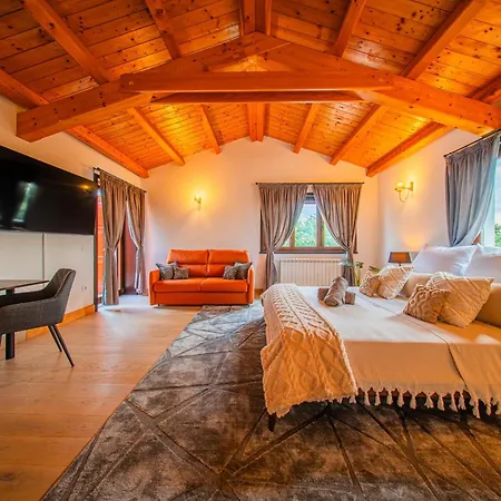 Villa Antea For 10 People Near Barban With Heated Pool 75 M2 - Welness & Large Garden *
